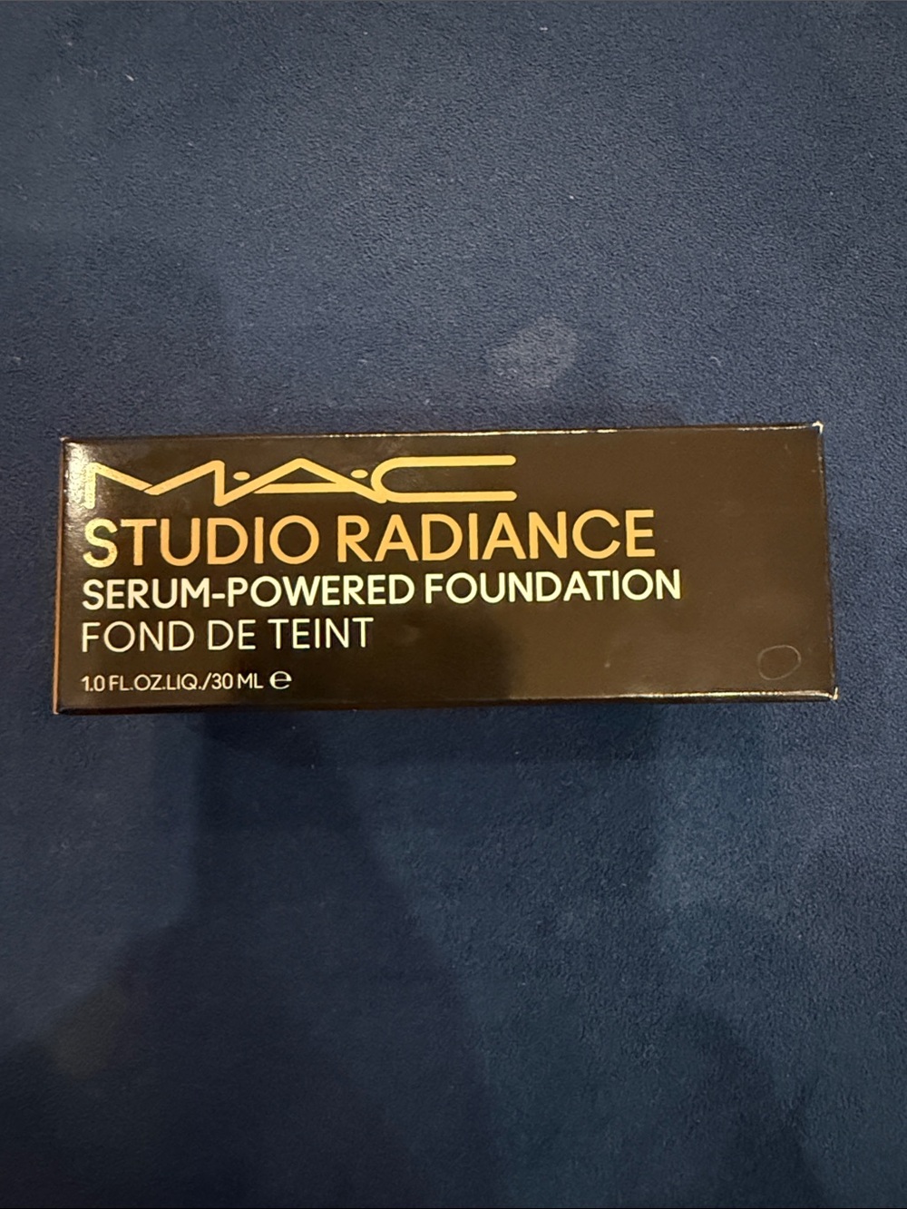 MAC Cosmetics NC63 Foundation